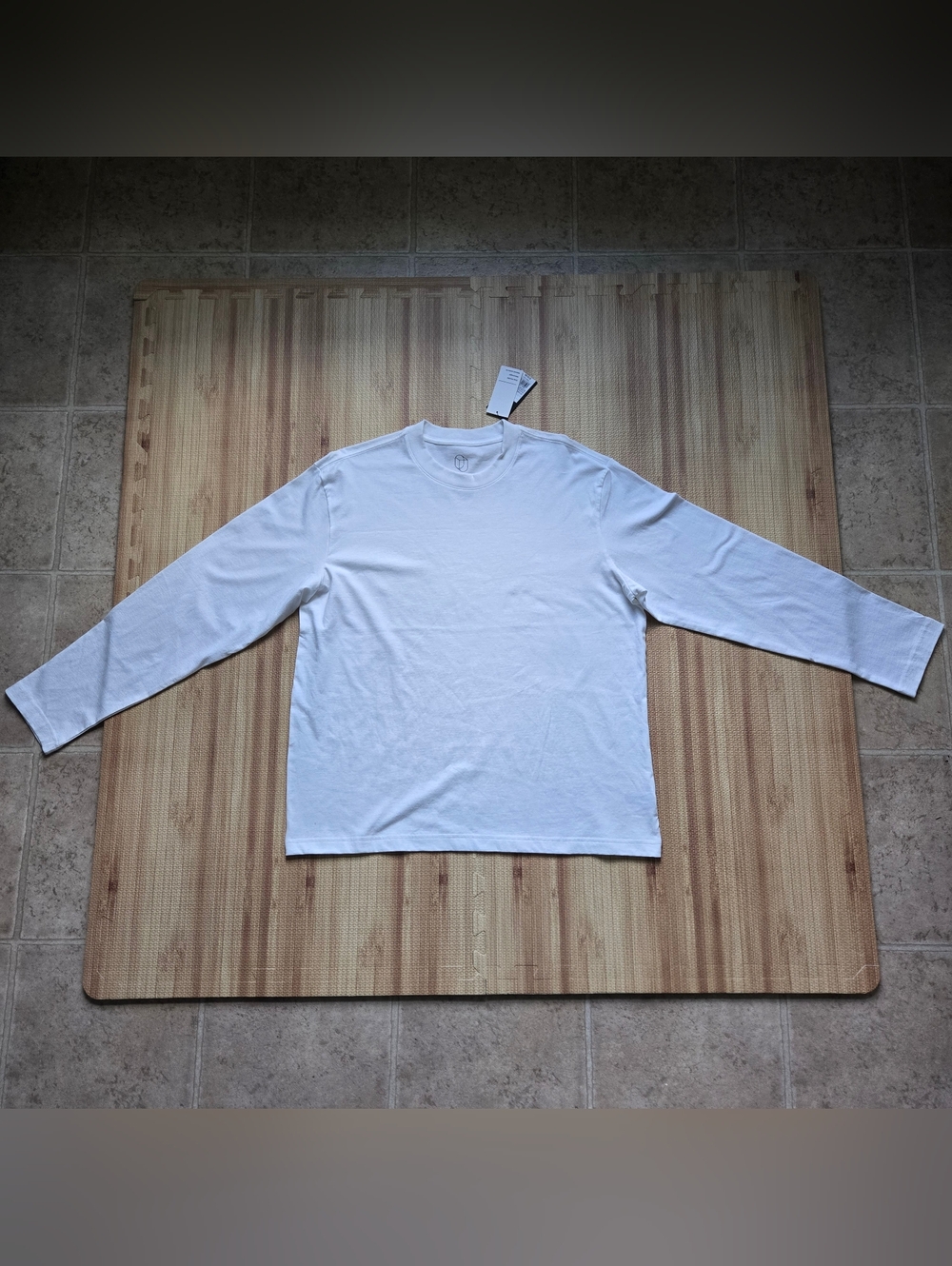 Original Use Men's Long-Sleeve Crew Neck Shirt - White